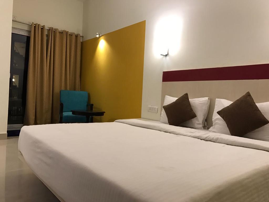 Grand Heritage Resort Большая Нойда Экстерьер фото